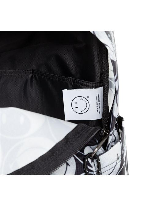 DAY PAK'R S SMILEY EASTPAK | EK0A5BG55K2
