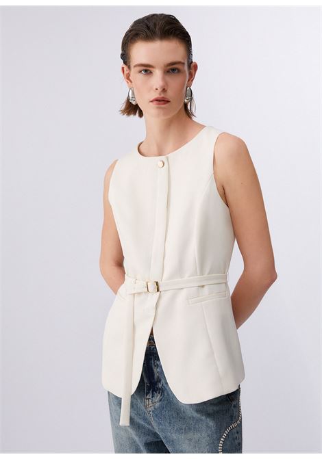 Gilet con cintura